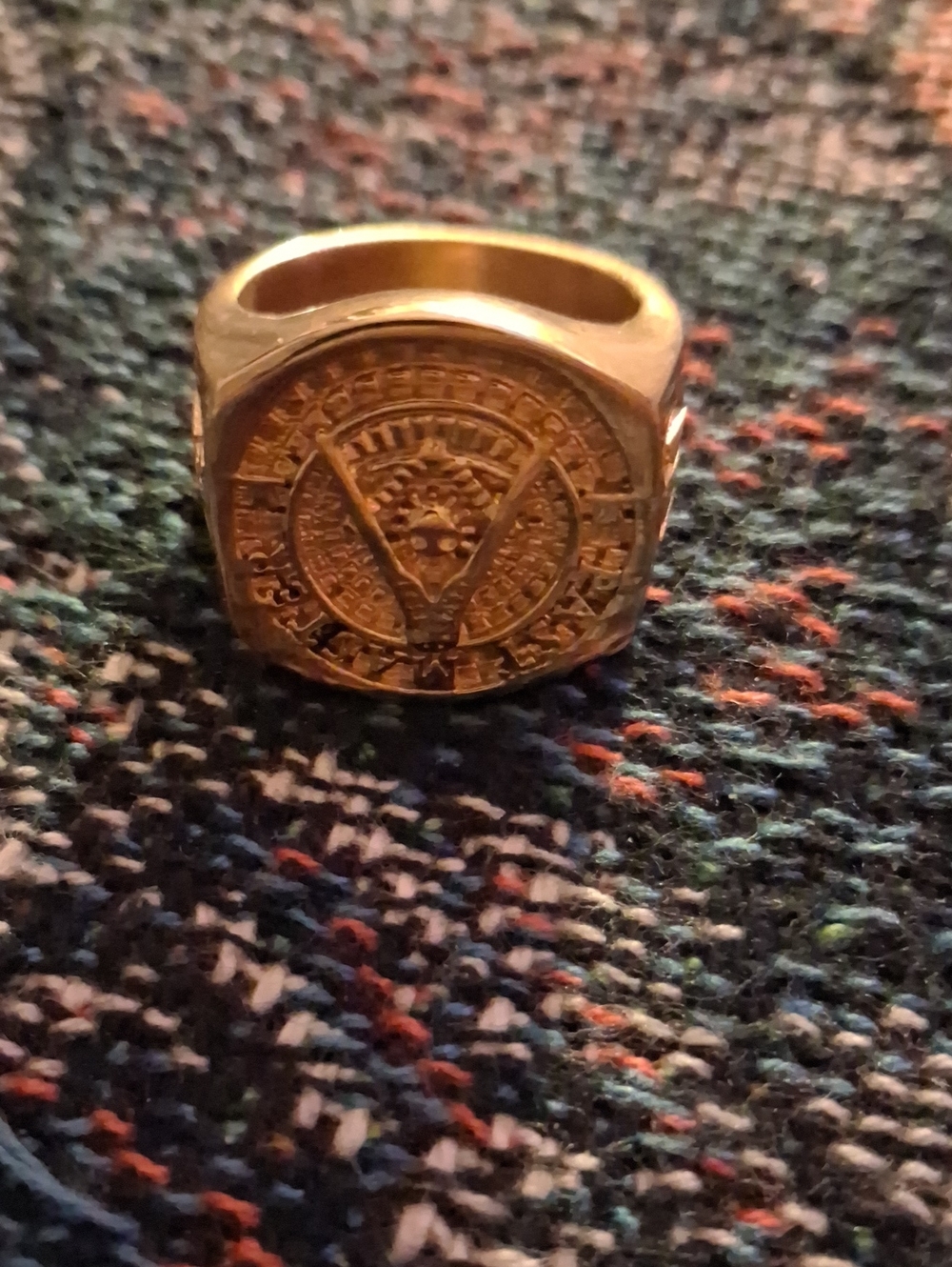 Mason Gold-Tone Men's Signet Ring with Crest Motif